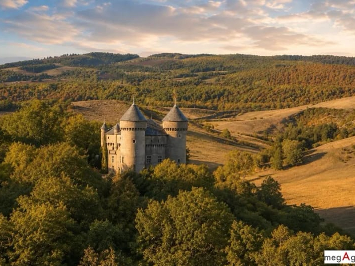 Château 20 pièces 585 m²