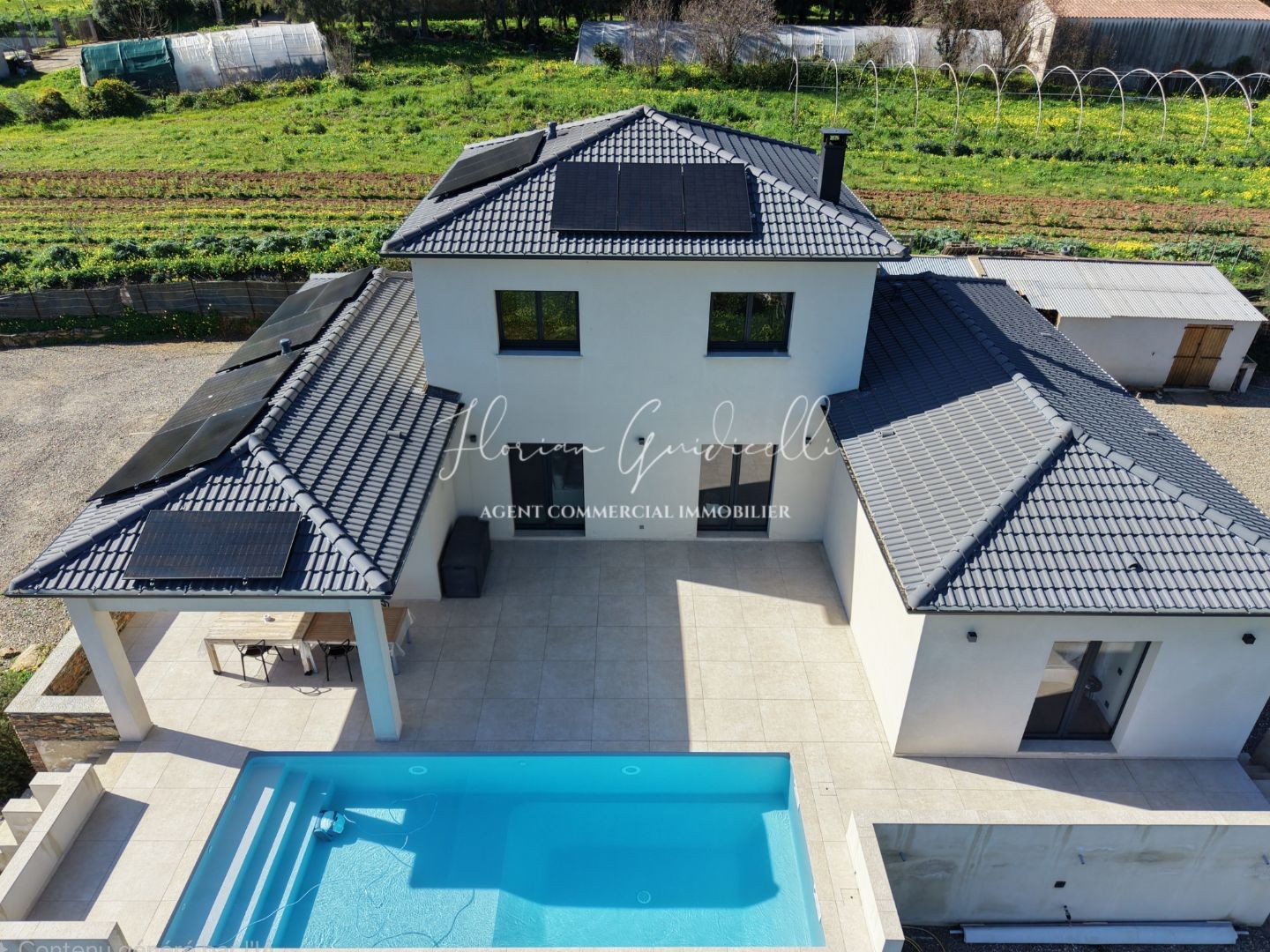 Maison à vendre - 4 pièces - 178m2 - Bastia (20600)