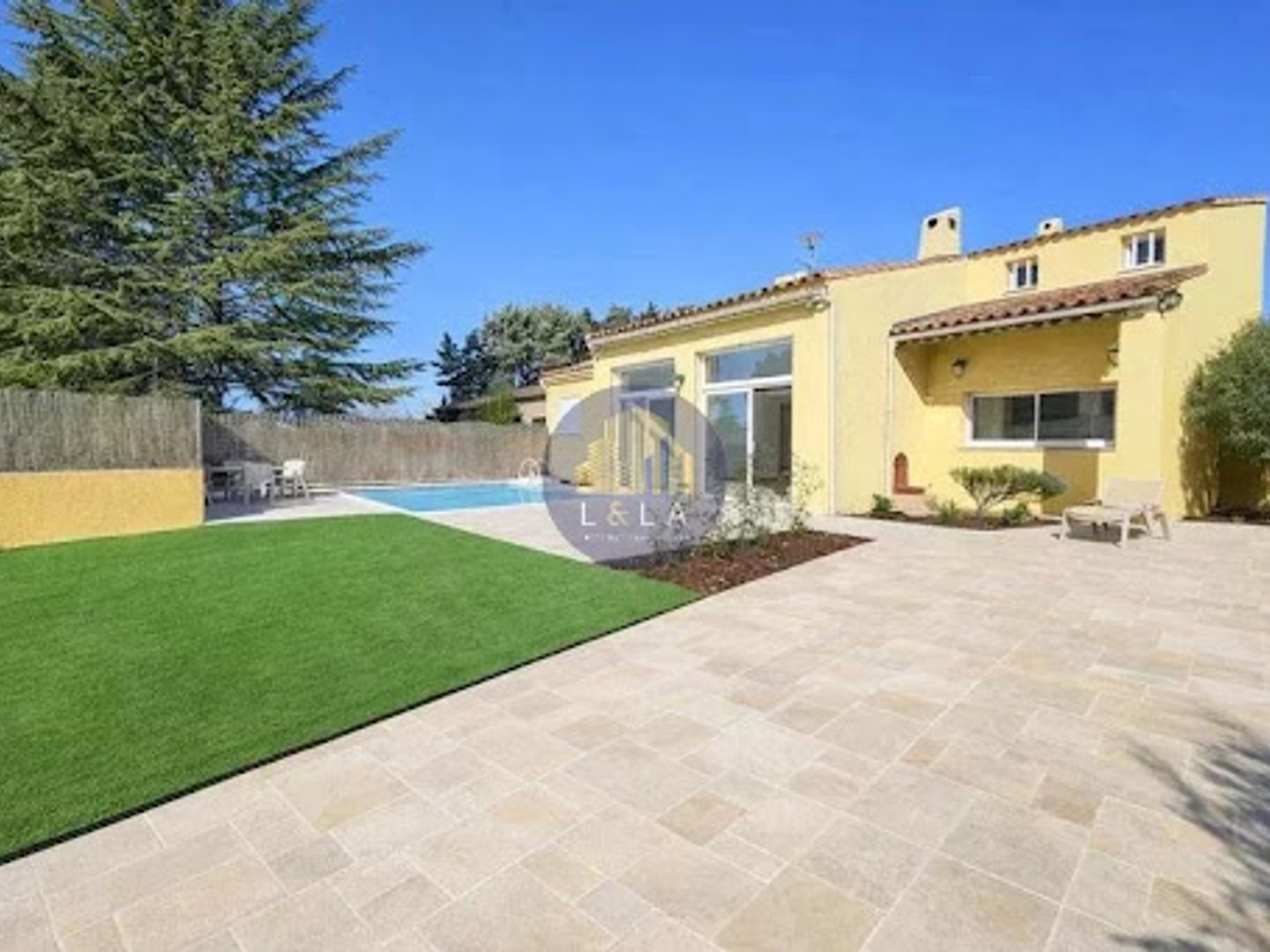 Maison 8 pièces 178 m²