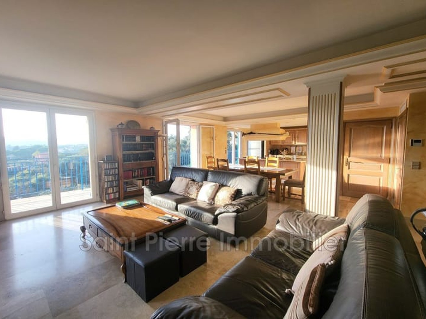 Maison à vendre - 8 pièces - 200m2 - Cagnes-Sur-Mer (06800)