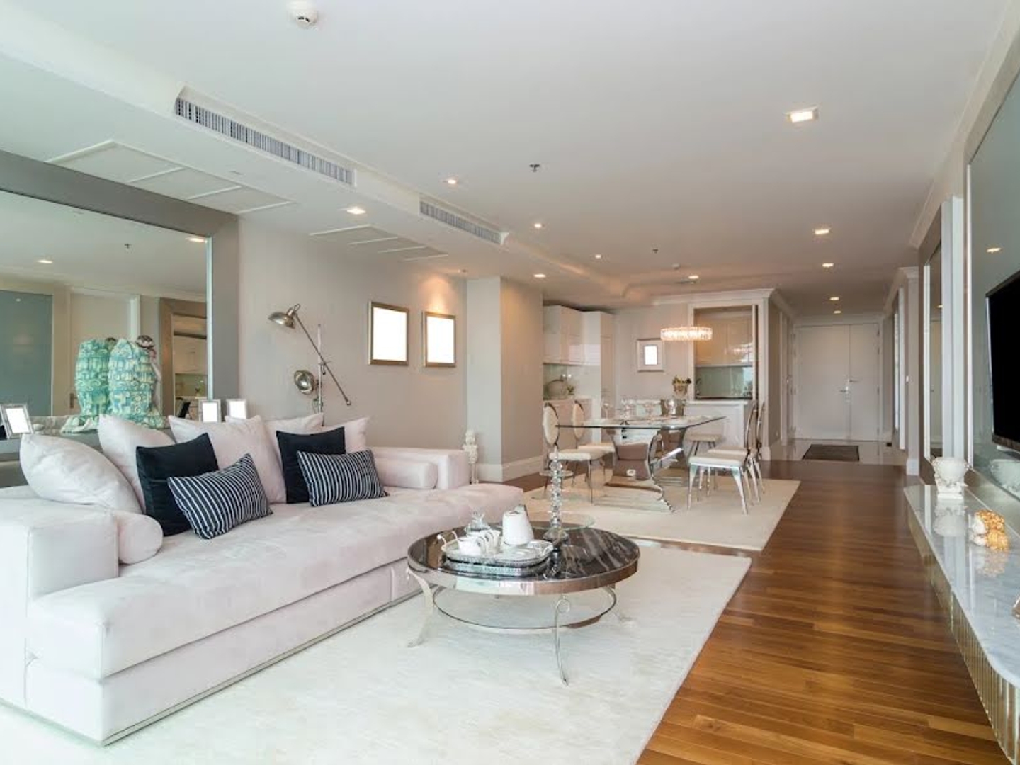 Appartement à vendre - 5 pièces - 103m2 - Issy-Les-Moulineaux (92130)