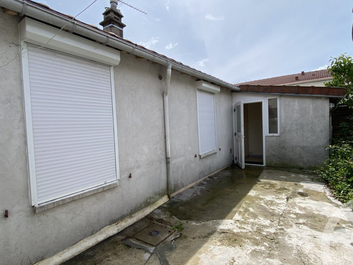 Maison à vendre - 3 pièces - 71m2 - Les Pavillons-Sou... (93320)