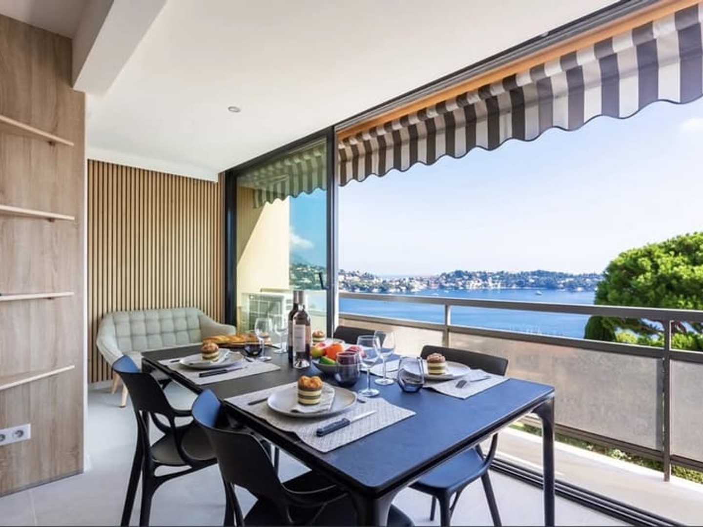 Appartement à vendre - 3 pièces - 73m2 - Villefranche-Sur-Mer (06230)
