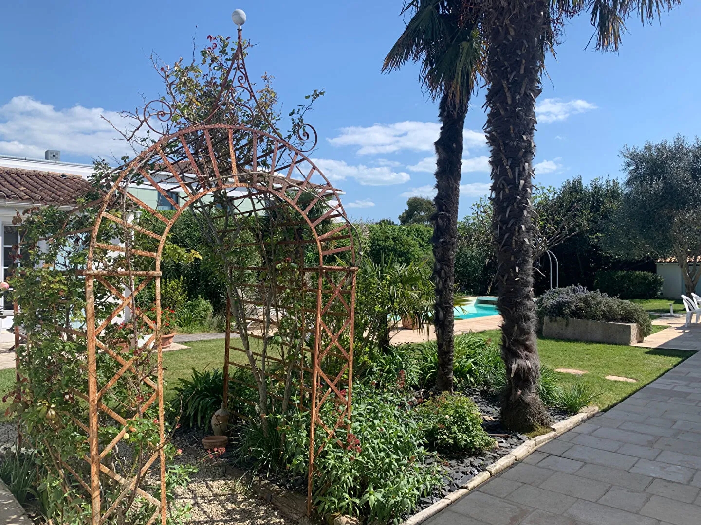 Maison à vendre - 5 pièces - 145m2 - Saint-Martin-De-Ré (17410)
