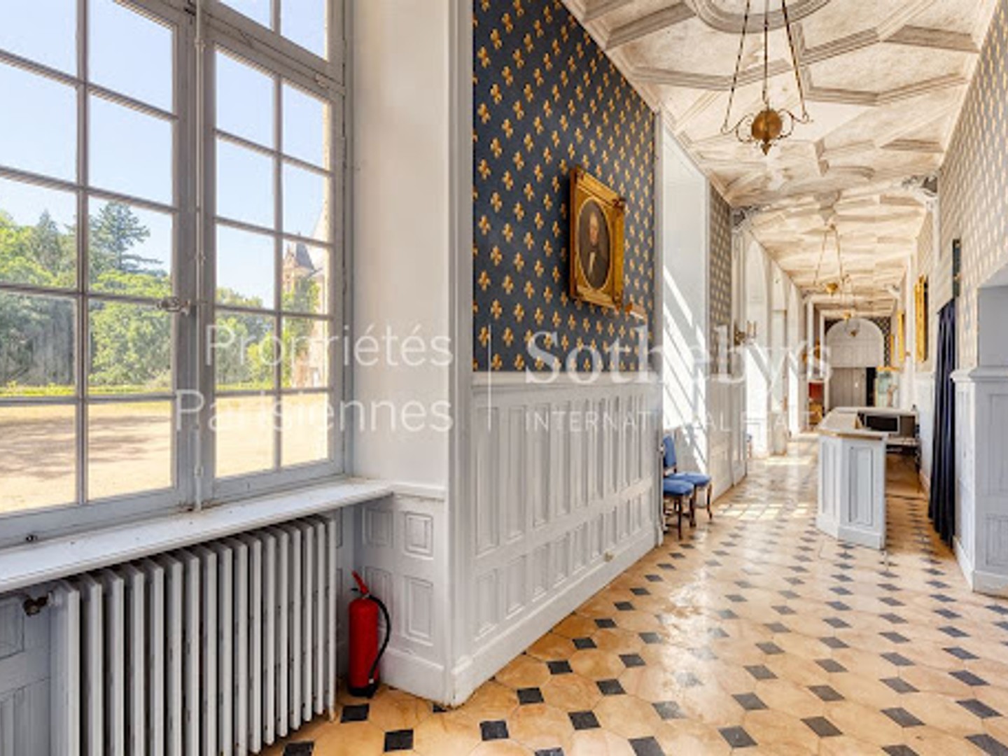 Maison à vendre - 56 pièces - 4000m2 - Aunay-Sous-Auneau (28700)