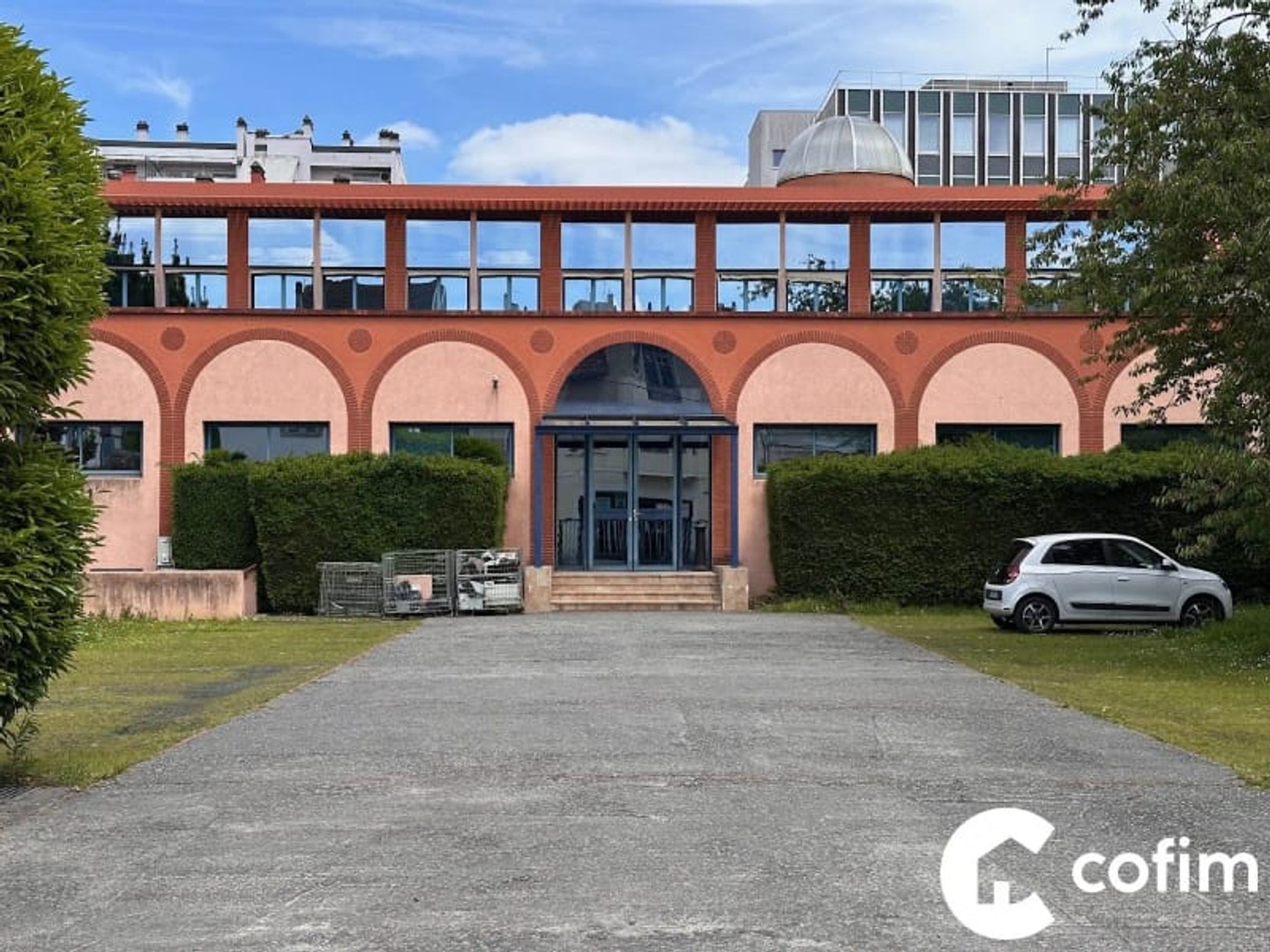 Bureaux à vendre - 27 pièces - 700m2 - Tarbes (65000)