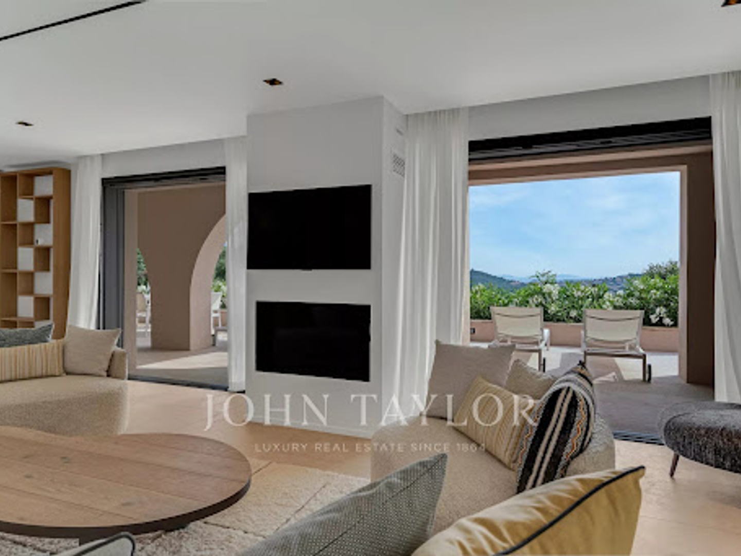 Maison à vendre - 7 pièces - 265m2 - Gassin (83580)