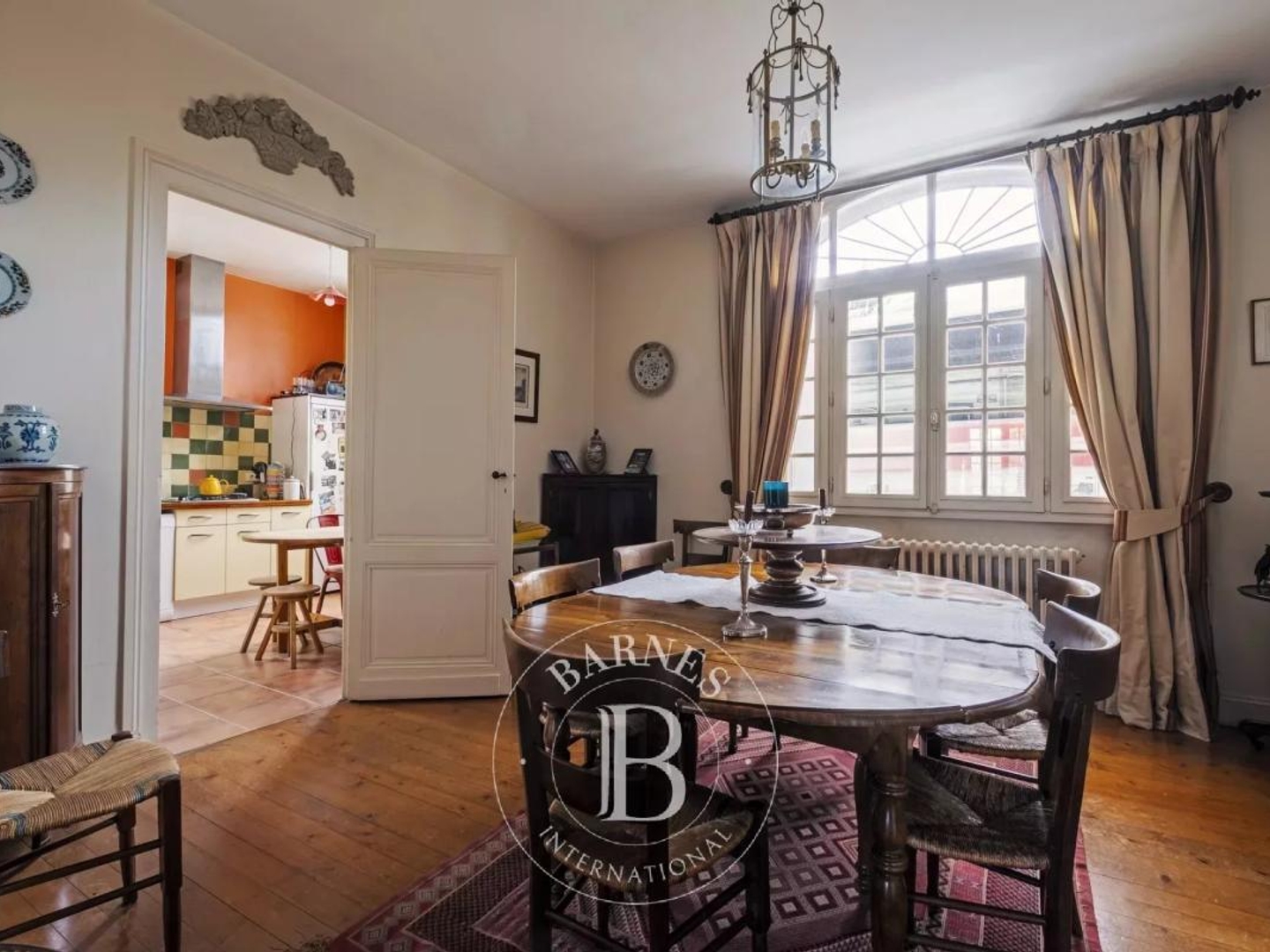 Maison à vendre - 9 pièces - 229m2 - Bordeaux (33000)