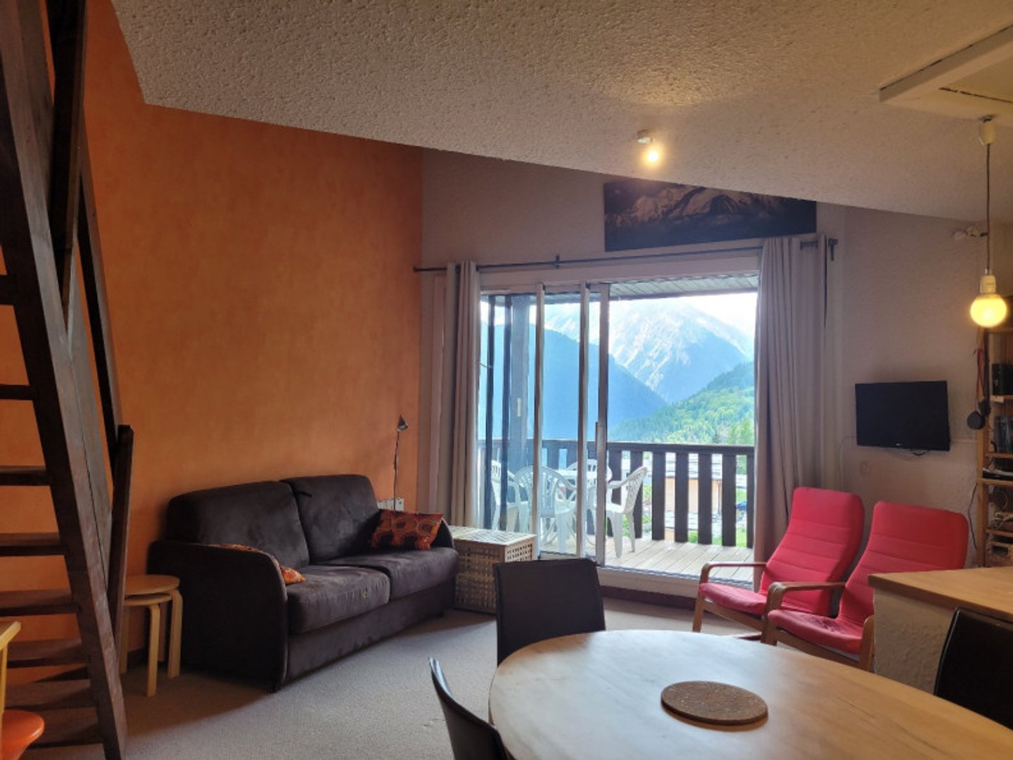 Appartement à vendre - 2 pièces - 53m2 - Uvernet-Fours (04400)