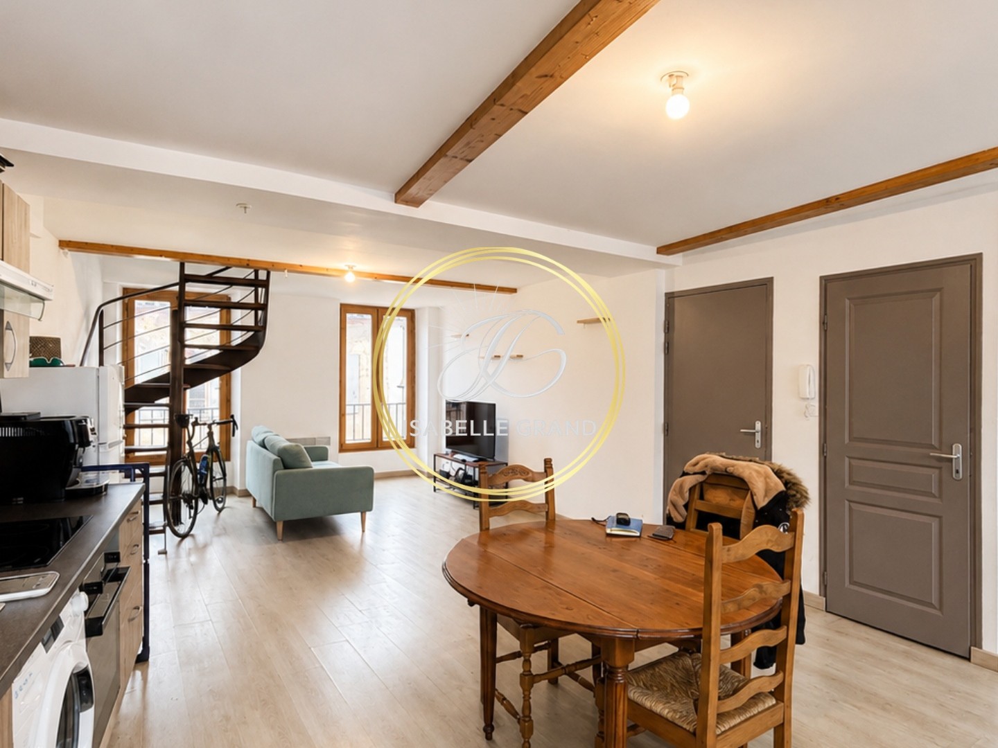 Immeuble à vendre - 195m2 - Prades (66500)