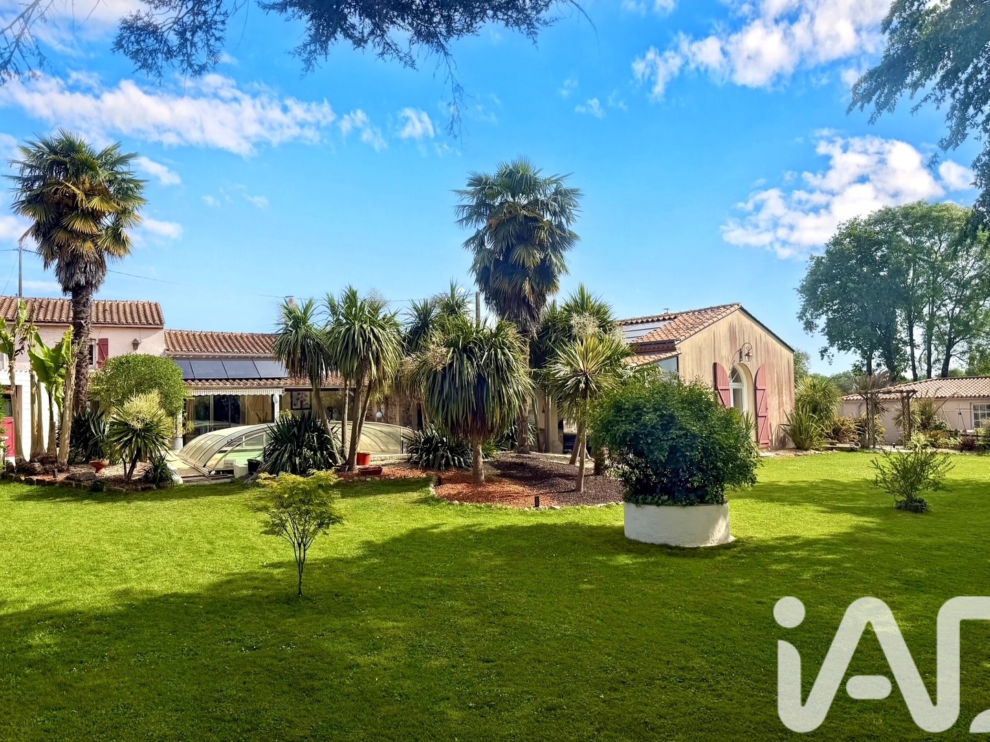 Maison à vendre - 6 pièces - 195m2 - Legé (44650)