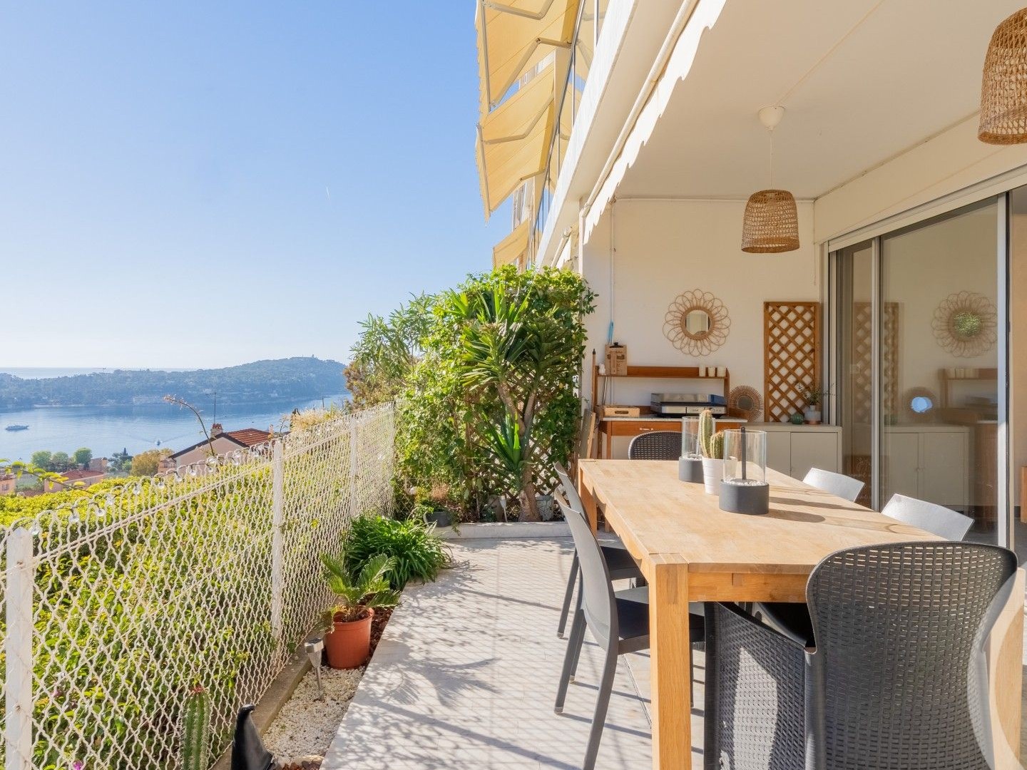 Appartement à vendre - 4 pièces - 105m2 - Villefranche-Sur-Mer (06230)