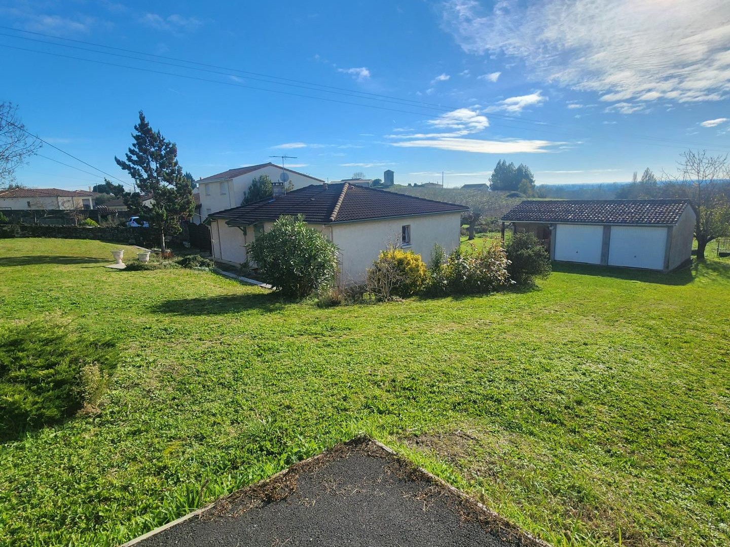 Maison à vendre - 4 pièces - 100m2 - Prignac-Et-Marcamps (33710)