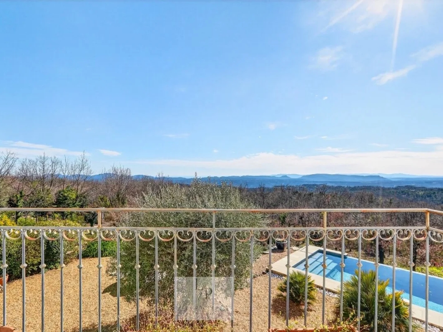 Villa 4 pièces 150 m²