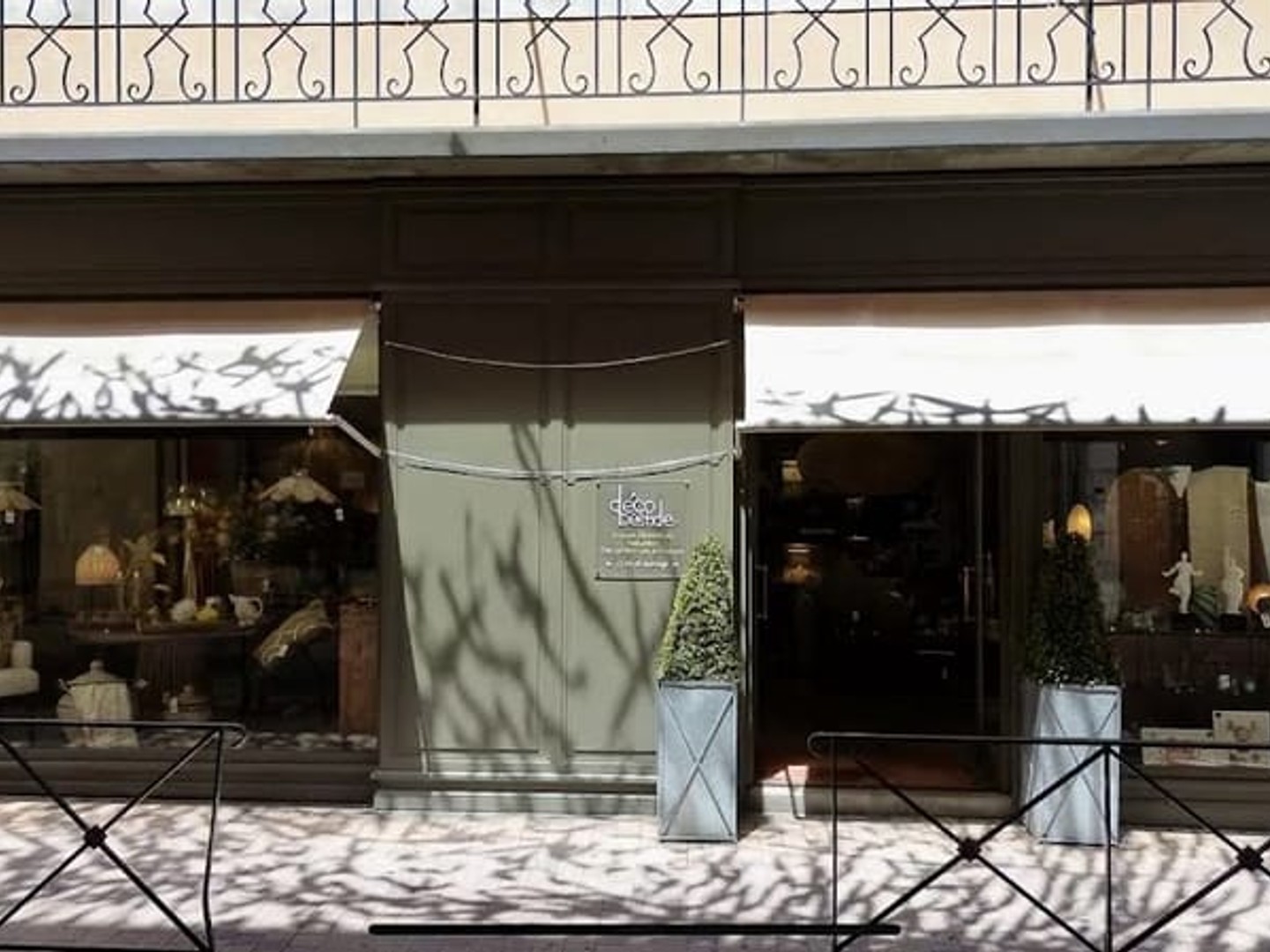Locaux à vendre - 90m2 - Carcassonne (11000)