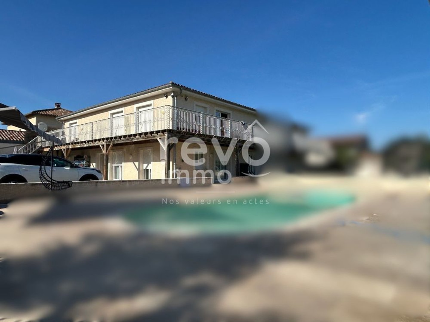 Maison à vendre - 5 pièces - 221m2 - Rancé (01390)