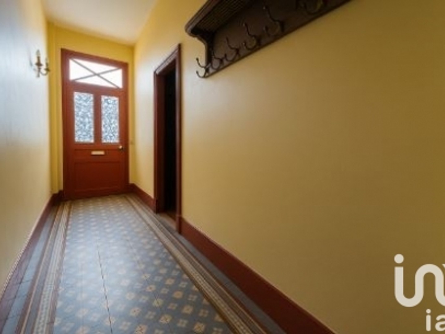 Maison à vendre - 8 pièces - 227m2 - Châlons-En-Champagne (51000)