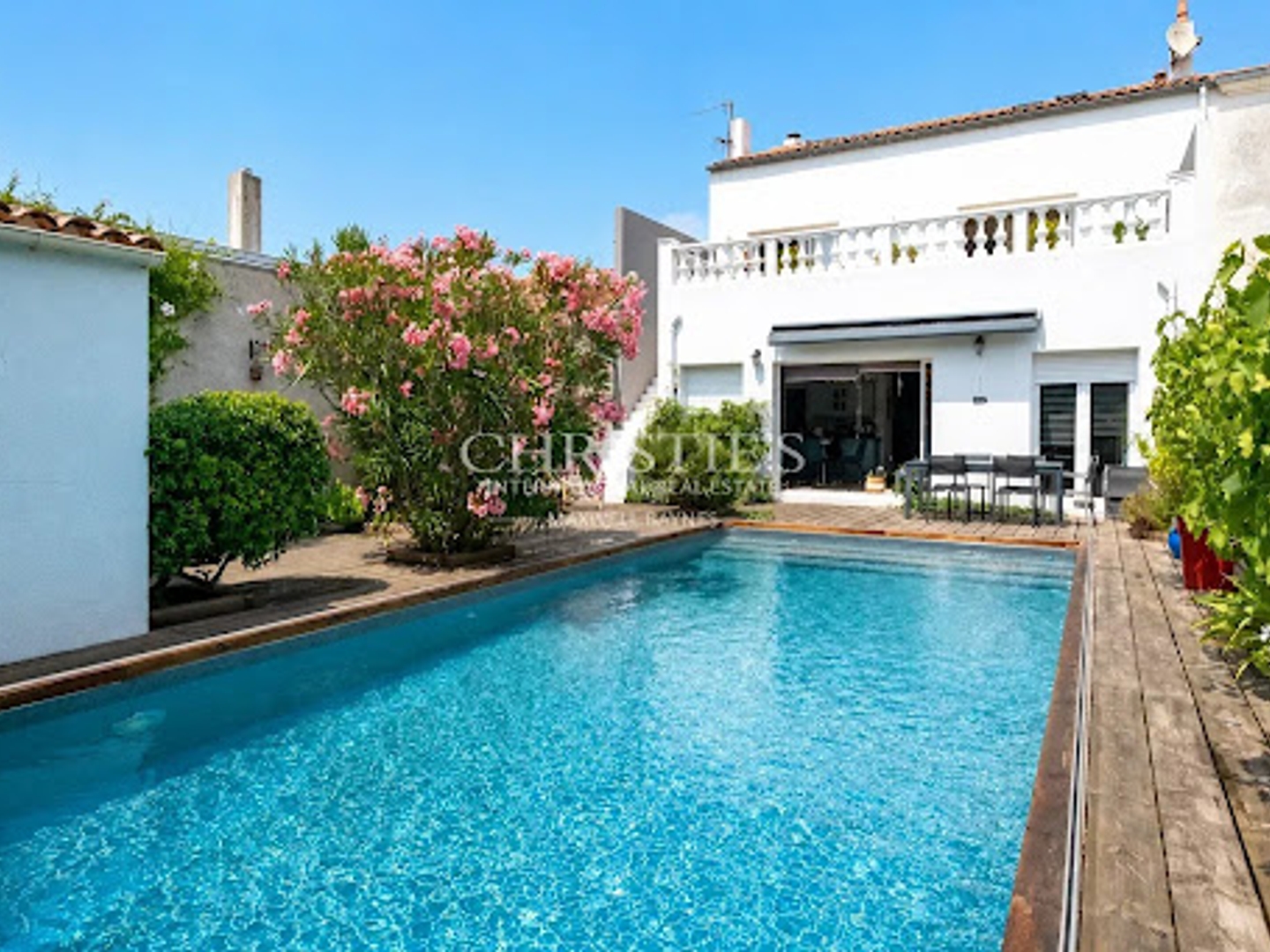 Maison à vendre - 8 pièces - 155m2 - La Rochelle (17000)