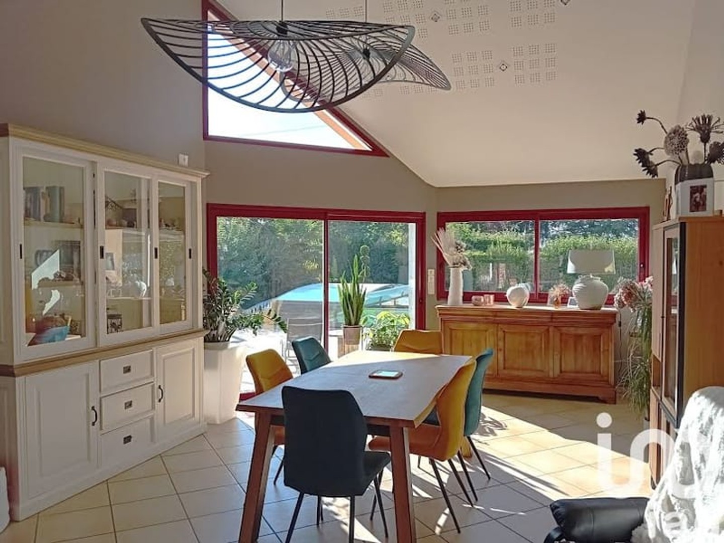 Maison à vendre - 8 pièces - 205m2 - Yvré-L'évêque (72530)