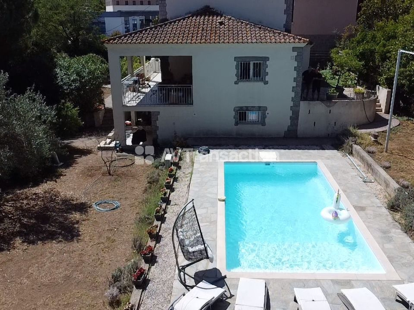 Maison à vendre - 4 pièces - 144m2 - Mezzavia (20167)