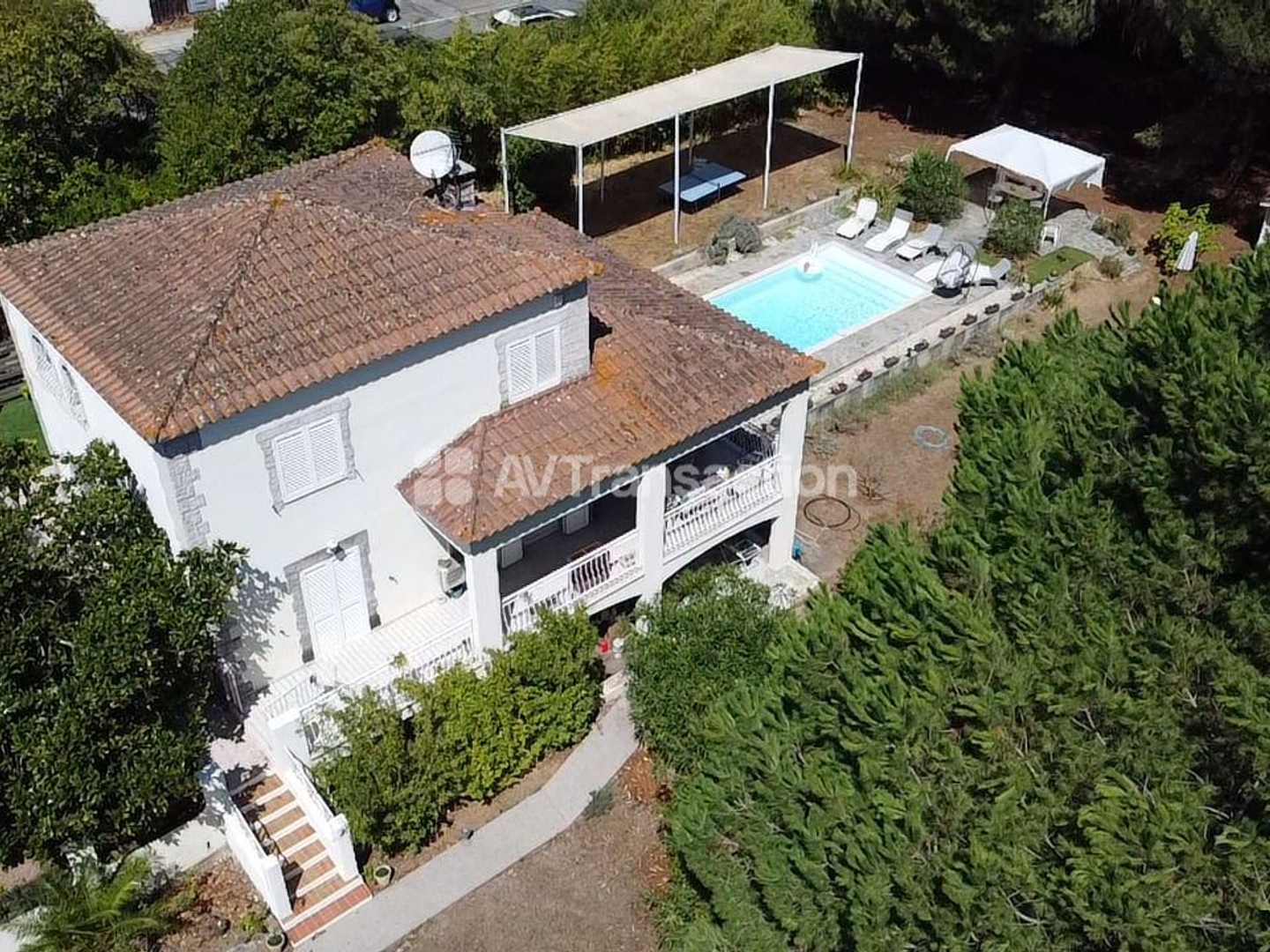 Maison à vendre - 4 pièces - 144m2 - Mezzavia (20167)