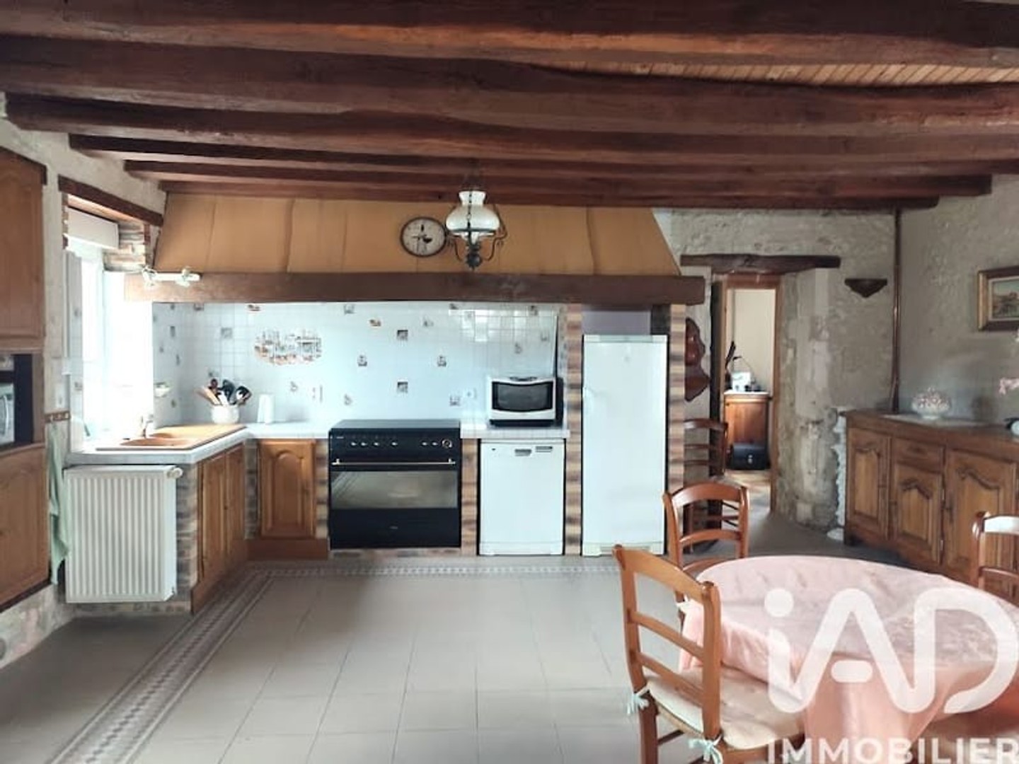 Maison à vendre - 8 pièces - 173m2 - Nogent-Sur-Loir (72500)