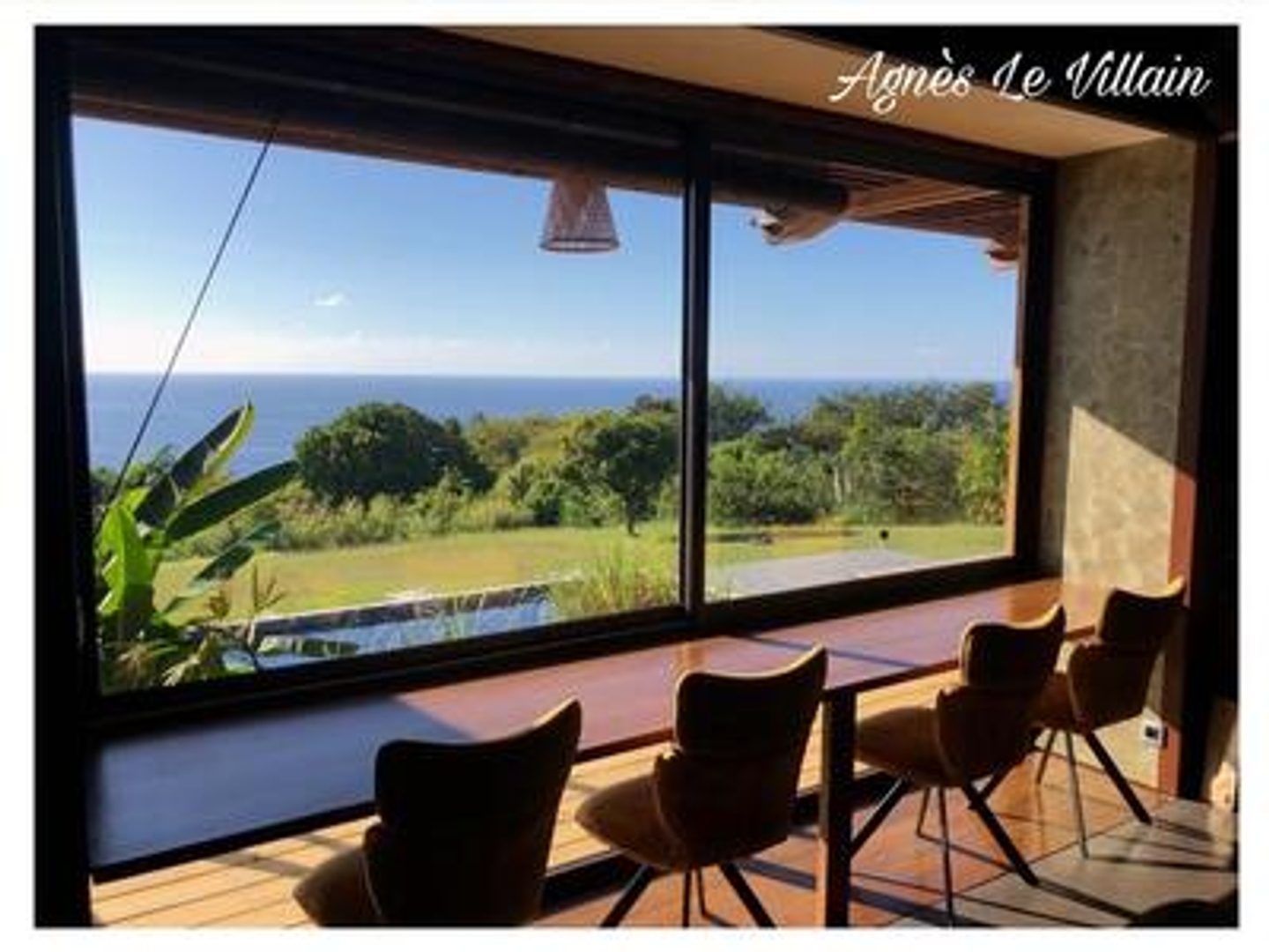 Villa d'Architecte d'Exception sur 4 500 m2 Vue Mer