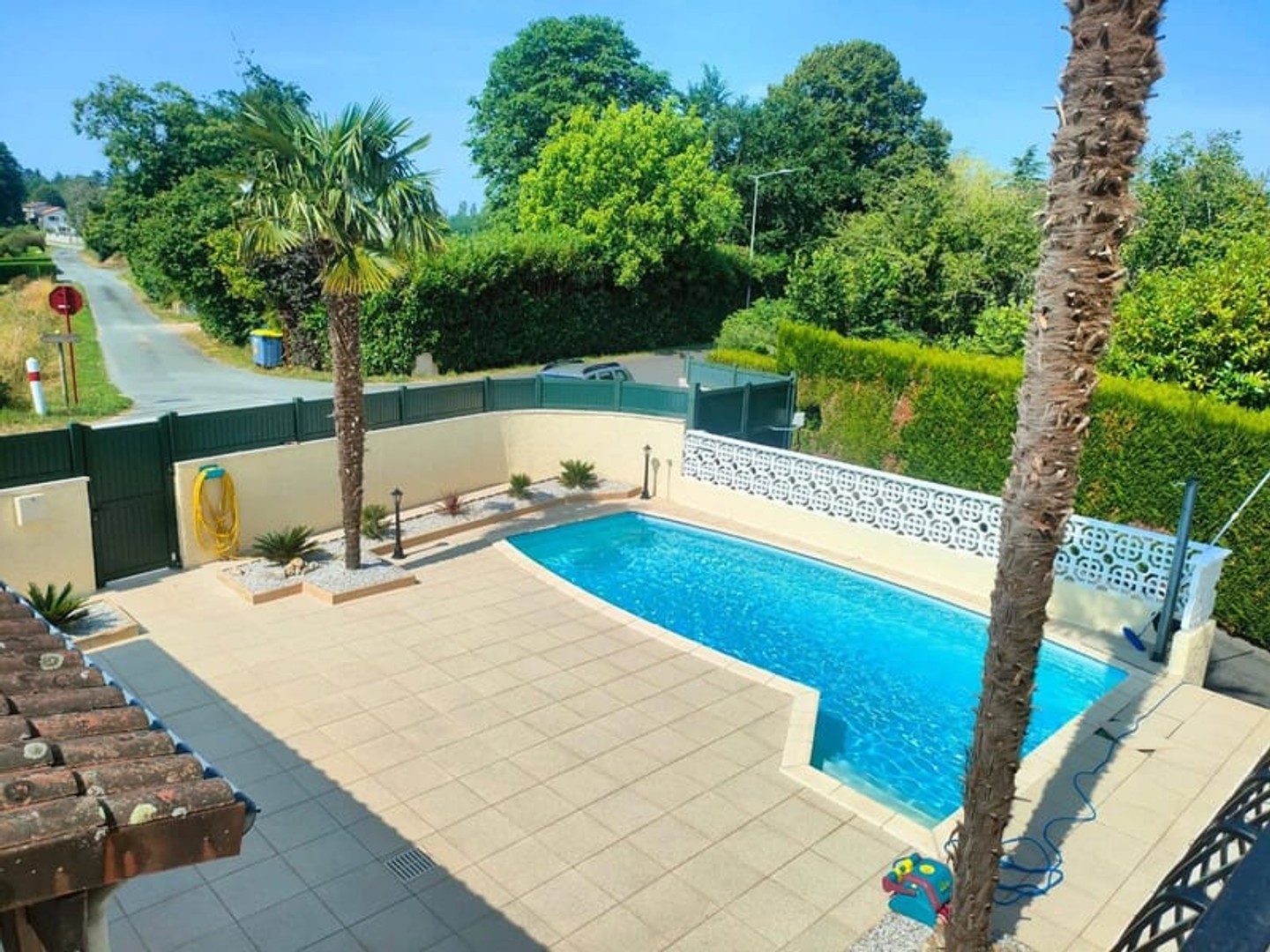 Maison à vendre - 6 pièces - 136m2 - Saint-Estèphe (24360)