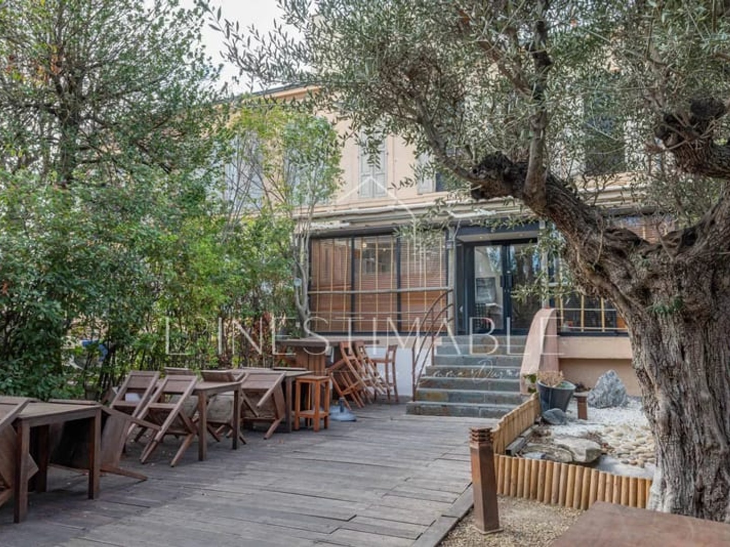 Immeuble à vendre - 296m2 - Aix-En-Provence (13100)
