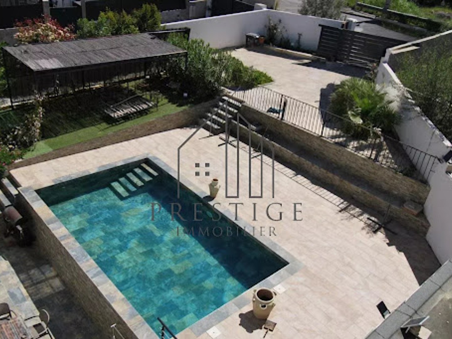 Maison à vendre - 5 pièces - 162m2 - Aubagne (13400)