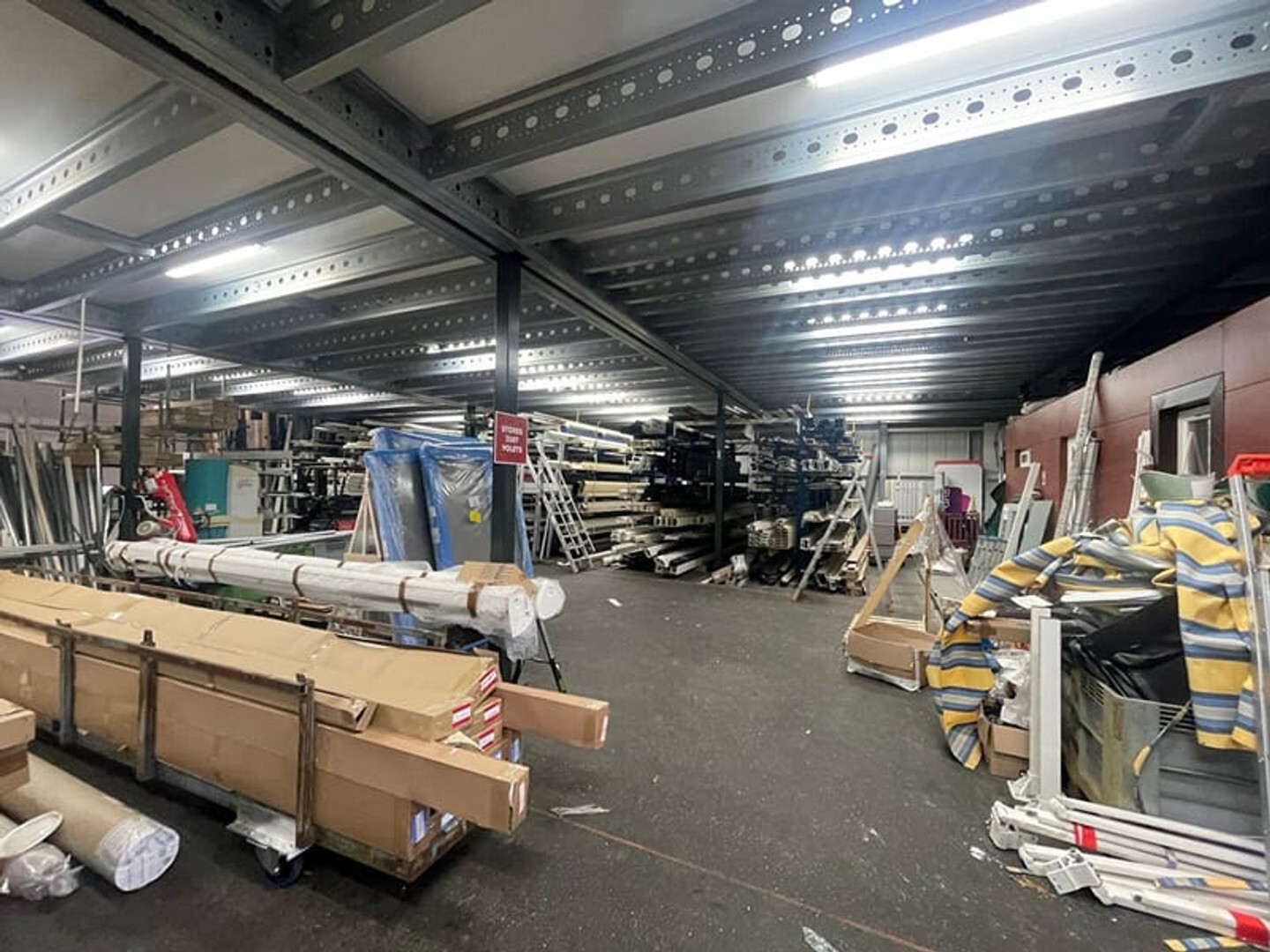 Bureaux 1063 m²