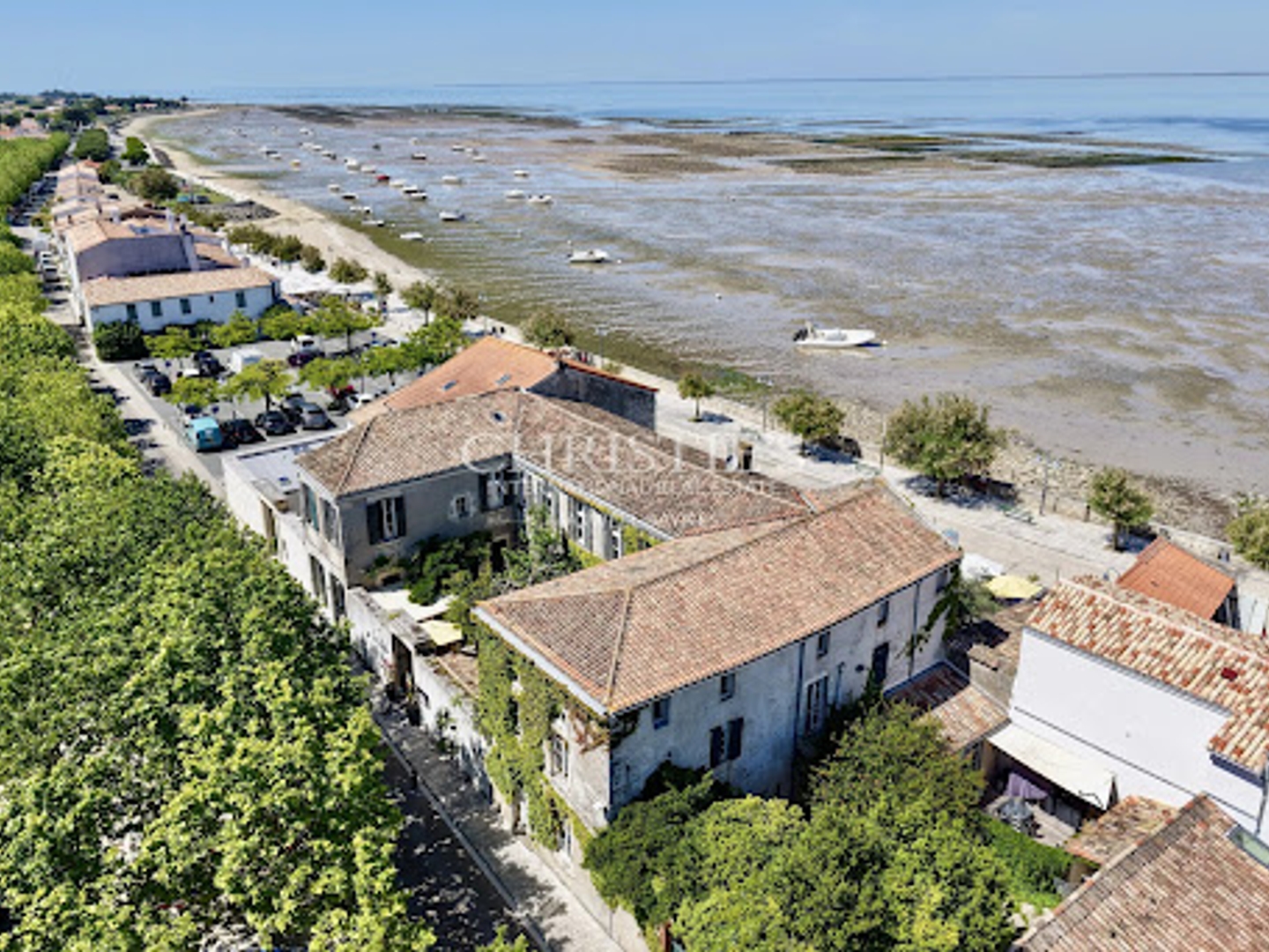Maison 16 pièces 620 m²