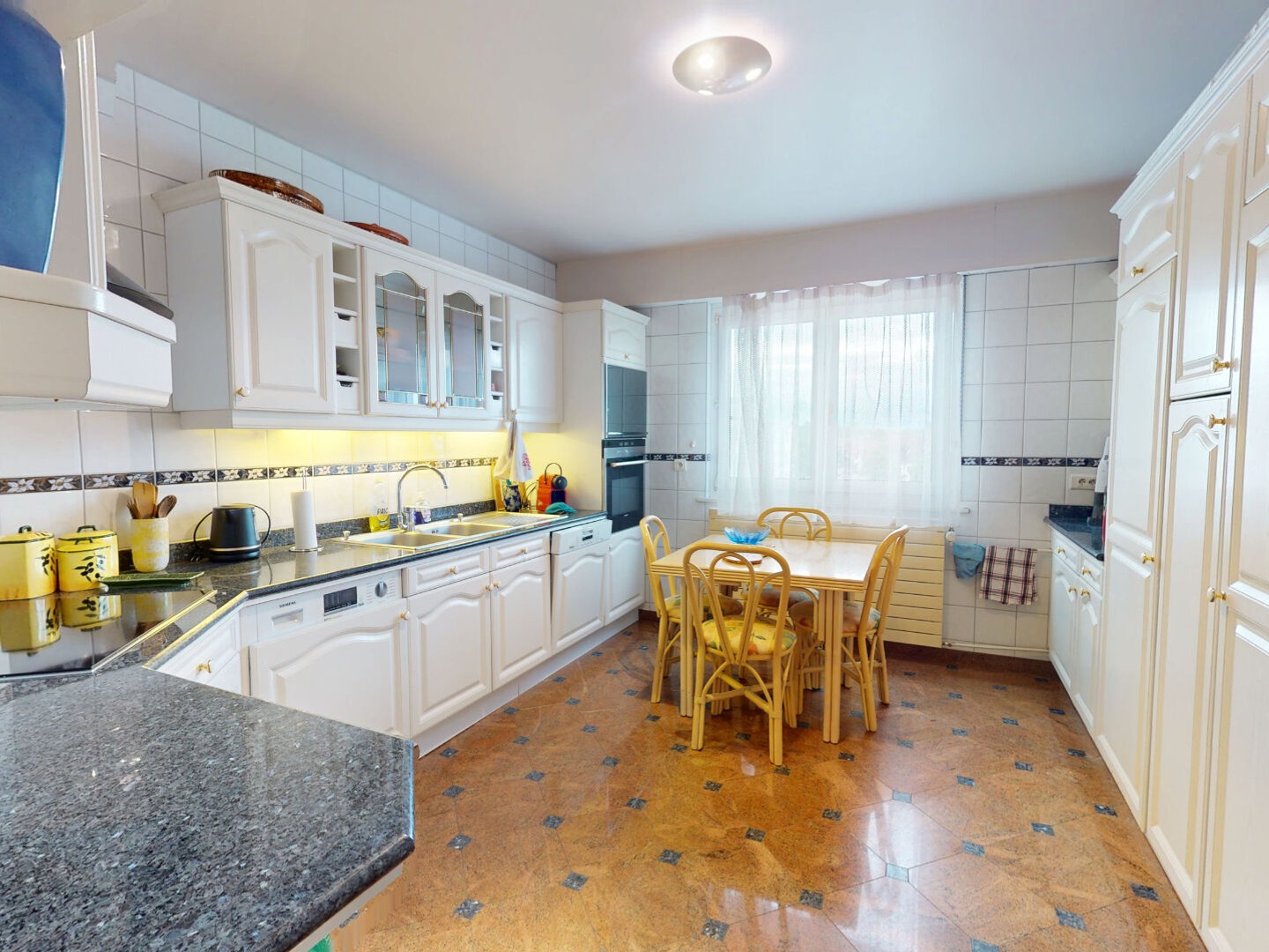 Appartement à vendre - 4 pièces - 105m2 - Strasbourg (67200)