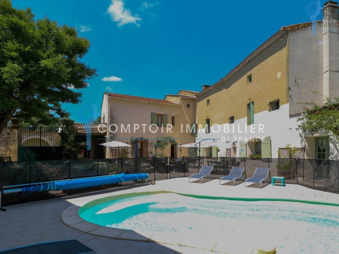 A Vendre GARD (30) - Grande propriété de charme avec piscine en périphérie d'Uzès
