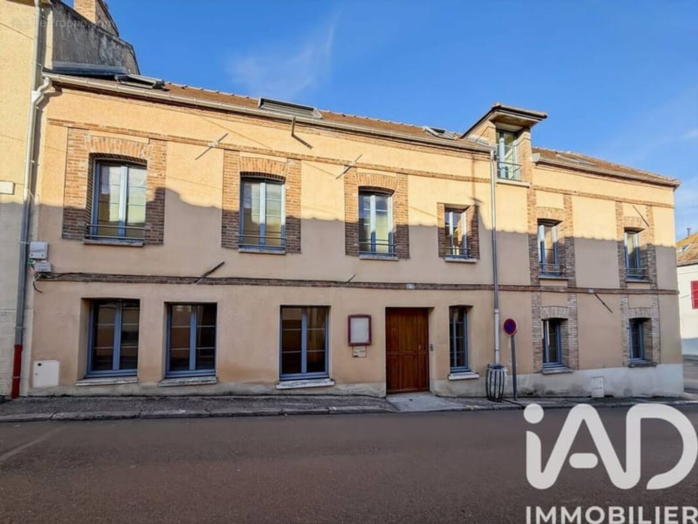 Appartement à vendre - 244m2 - Pont-Sur-Yonne (89140)