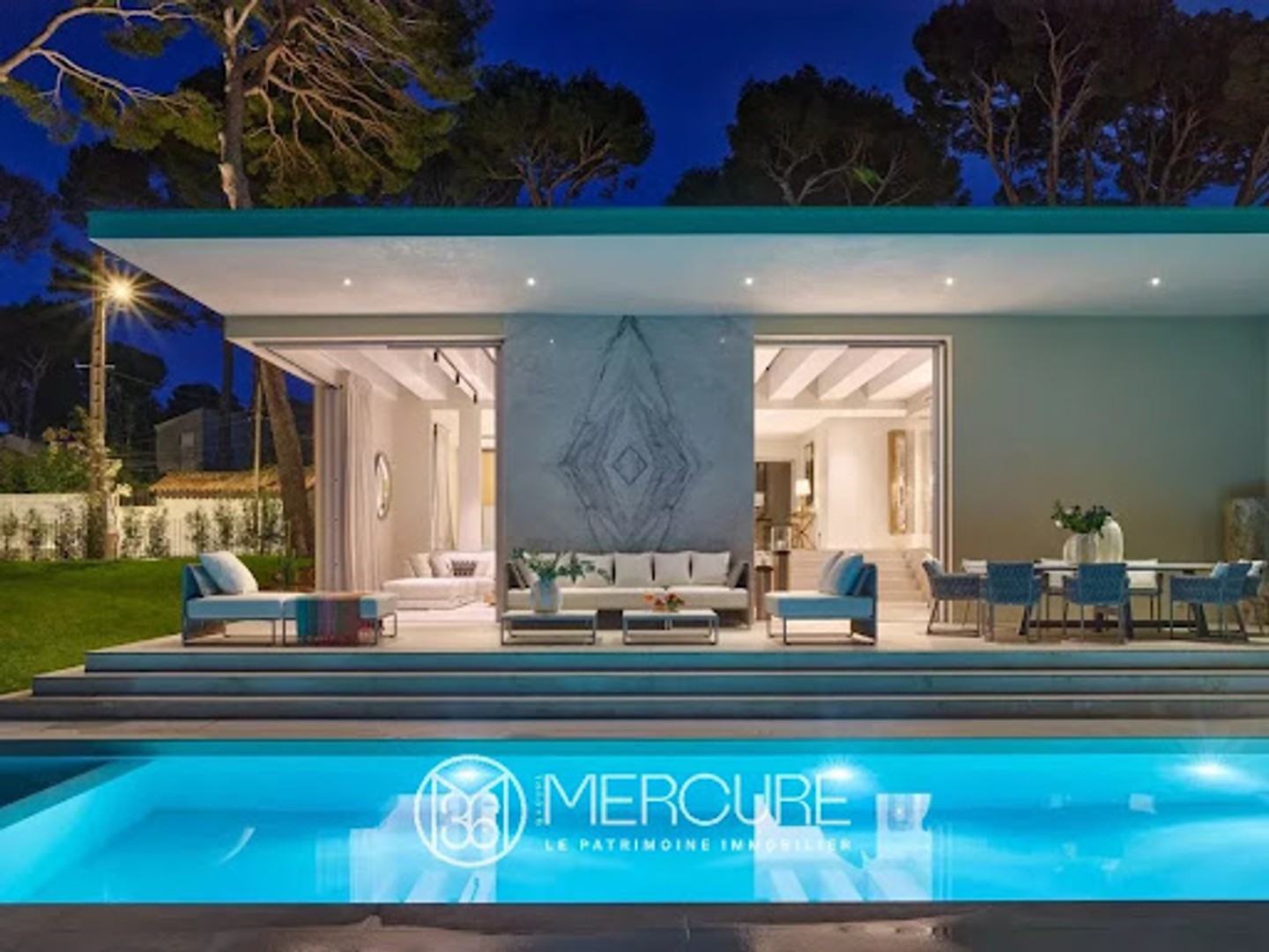 Maison à vendre - 8 pièces - 405m2 - Antibes (06160)
