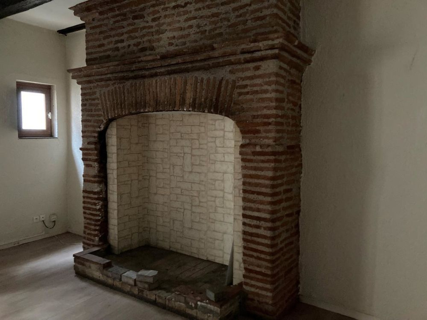 Immeuble à vendre - 137m2 - Cahors (46000)