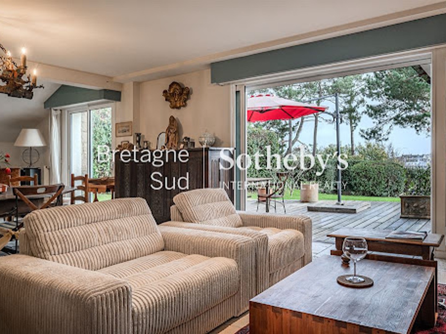 Maison 4 pièces 151 m²
