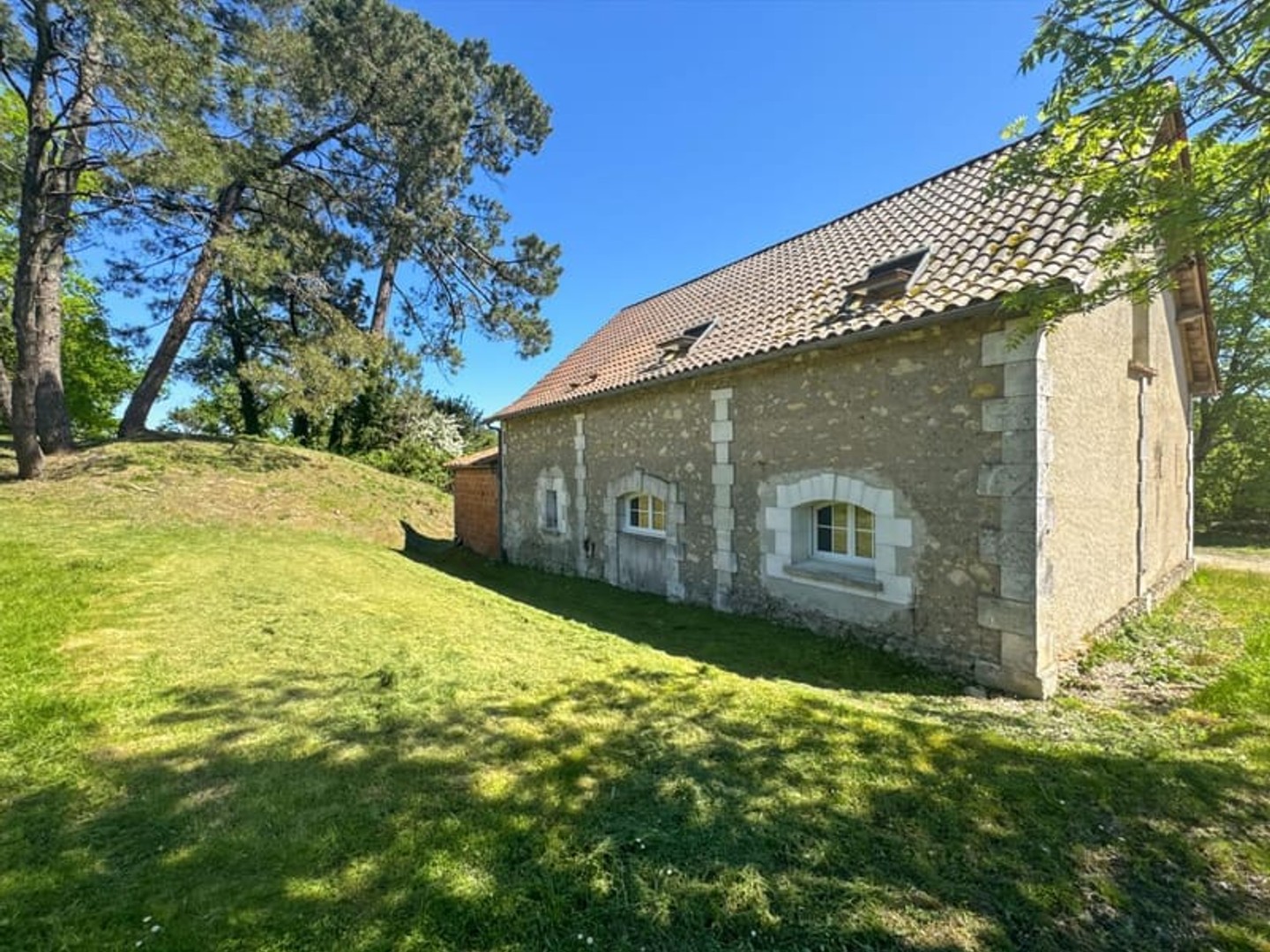 Maison à vendre - 5 pièces - 114m2 - Sorges Et Ligueux... (24420)