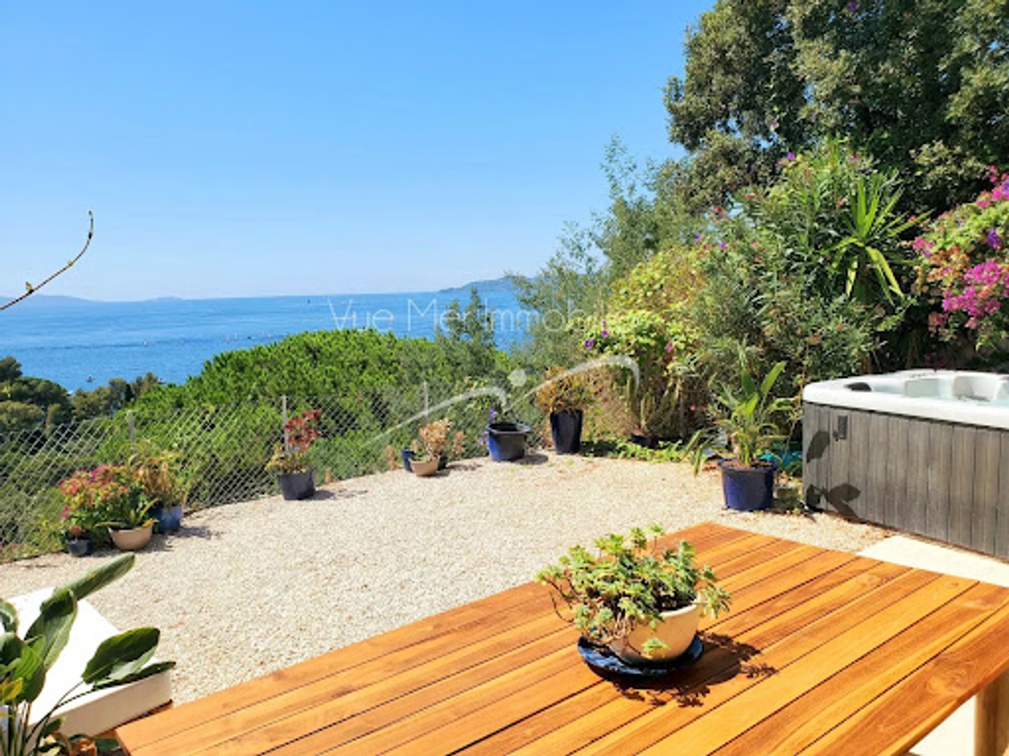 Appartement à vendre - 2 pièces - 33m2 - Le Lavandou (83980)