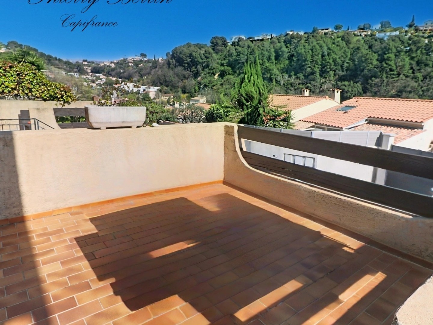 Maison à vendre - 5 pièces - 92m2 - Cagnes-Sur-Mer (06800)
