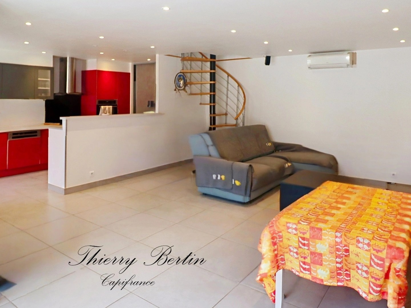 Maison à vendre - 5 pièces - 92m2 - Cagnes-Sur-Mer (06800)
