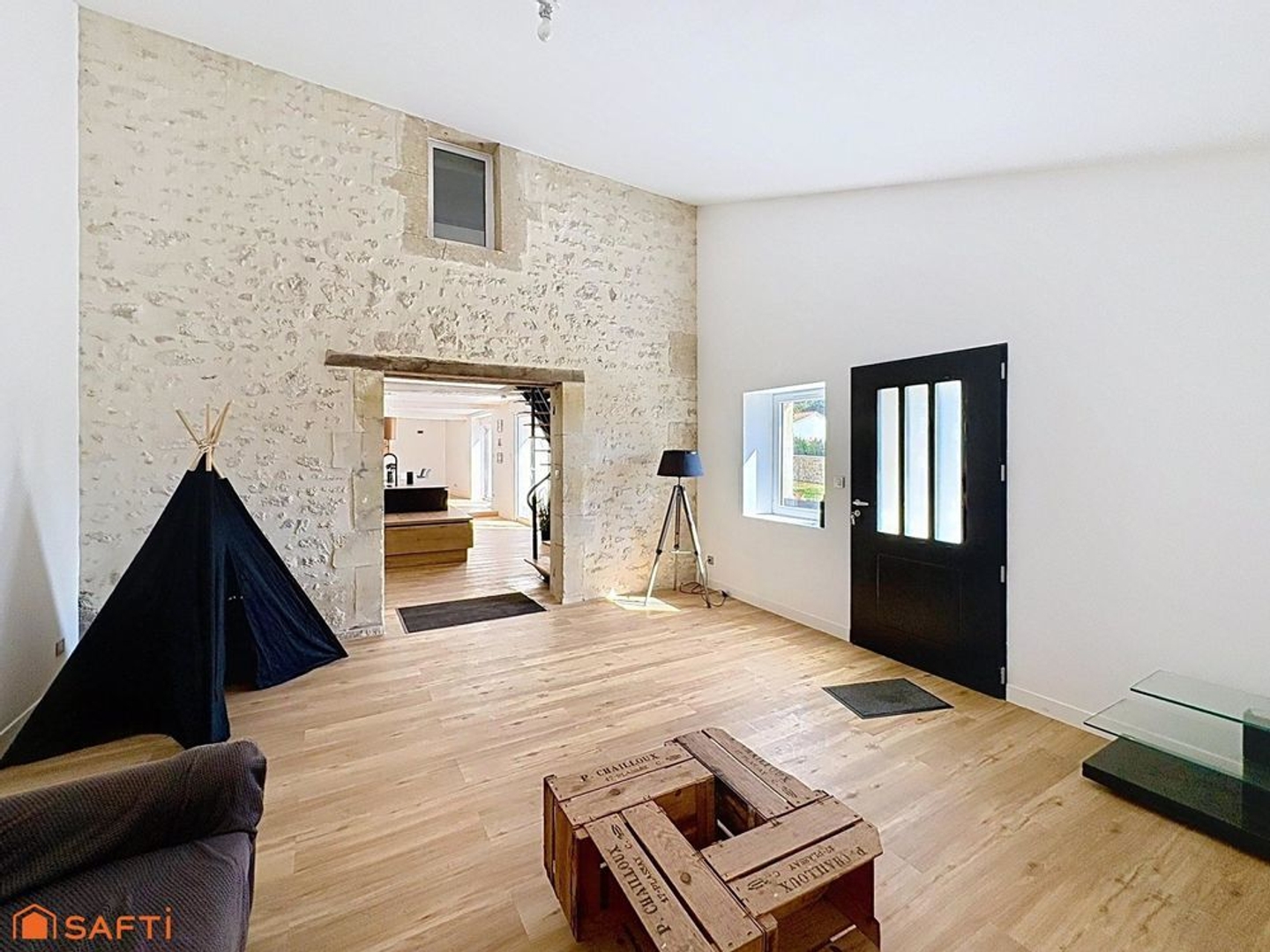 Maison à vendre - 6 pièces - 166m2 - Val-De-Cognac (16370)
