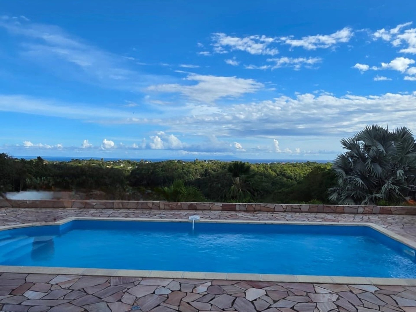 Maison 5 pièces 207 m²