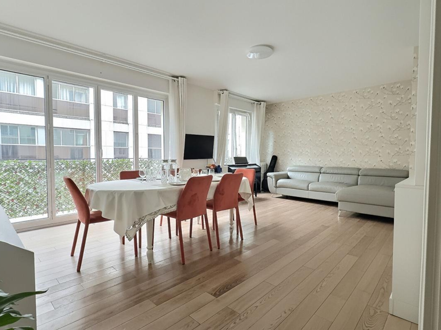 Vends t5 - 102.43 m² - Paris