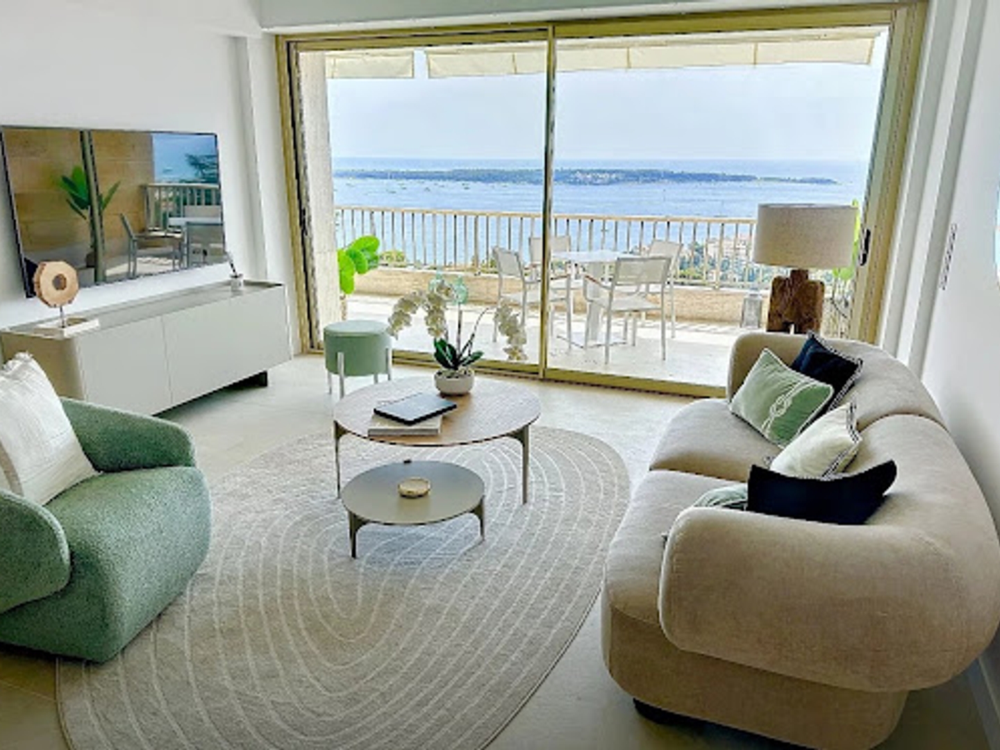 Appartement à vendre - 4 pièces - 118m2 - Cannes (06400)
