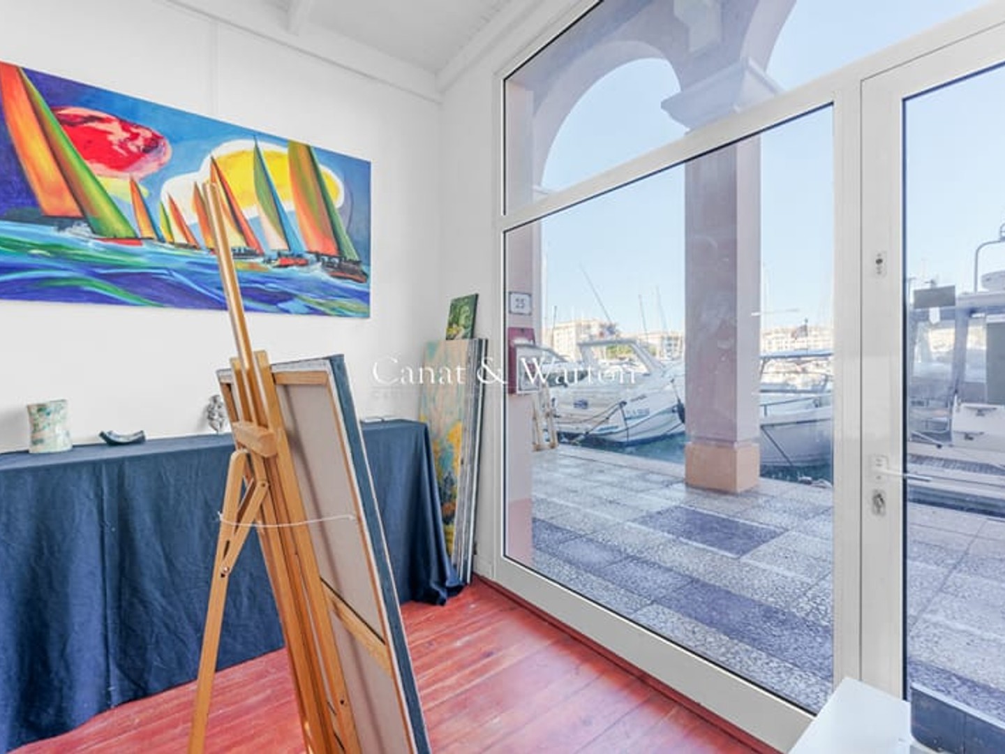 Magasin à vendre - 3 pièces - 84m2 - Fréjus (83600)