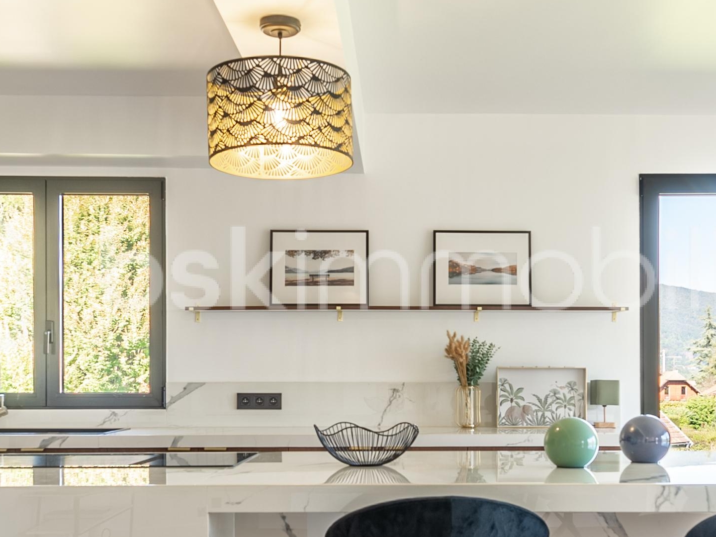 Maison à vendre - 8 pièces - 358m2 - Saint-Jorioz (74410)