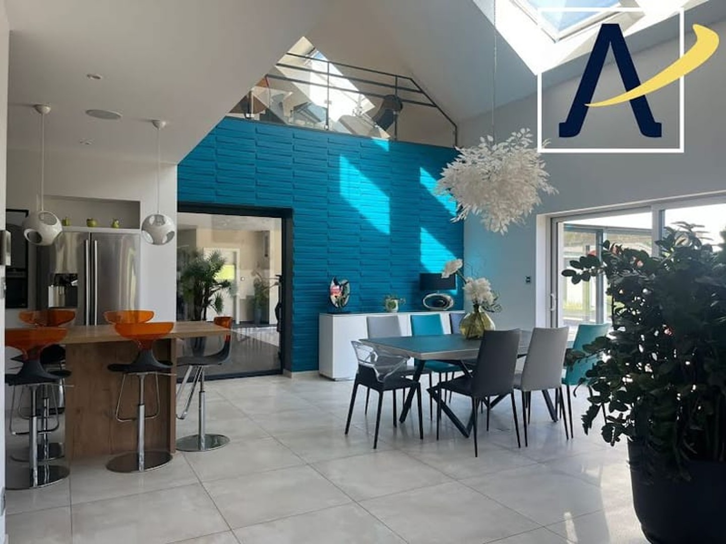 Maison à vendre - 7 pièces - 245m2 - Sainte-Marie (35600)