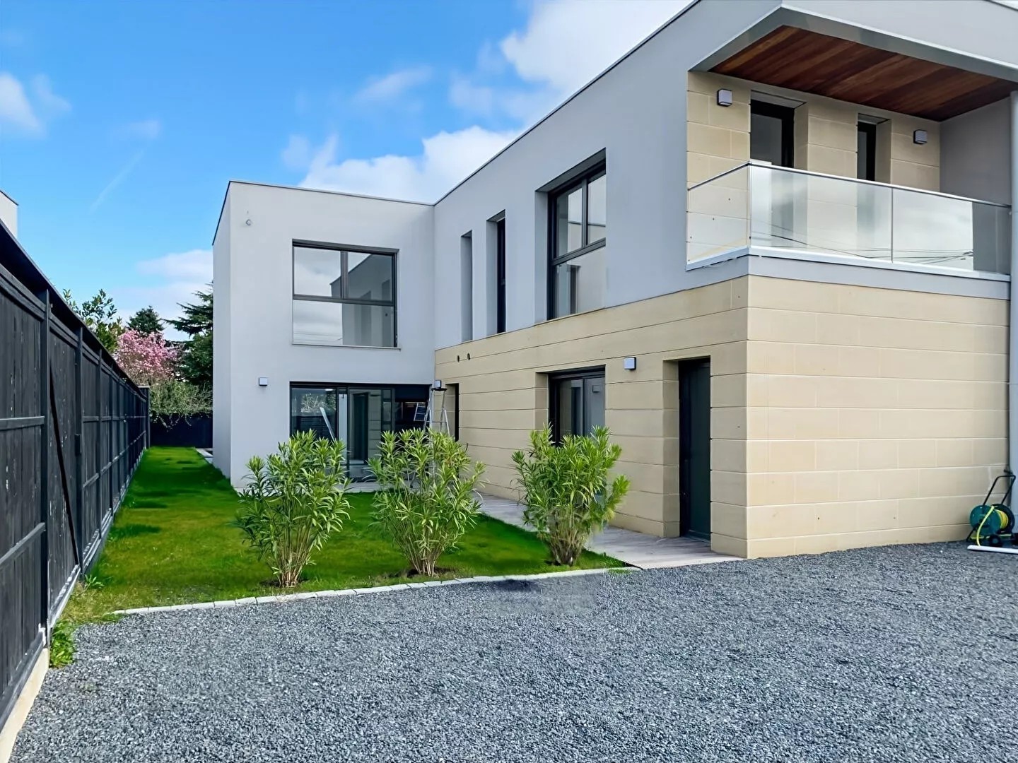 Maison 5 pièces 168 m²